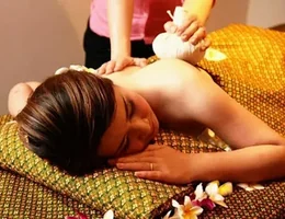 Alissa Thai massage