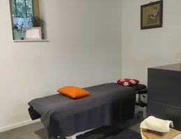 Elise W - Réflexologue certifiée & Massages bien-être