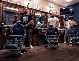 12th Square Barber Victoire