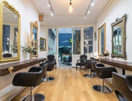 LE PATIO Haute coiffure