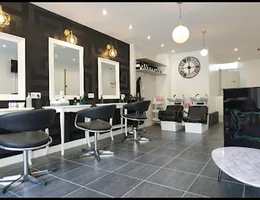 Beauty Bar