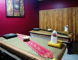 Alissa Thai massage