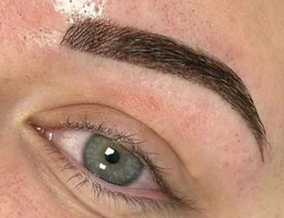 CBEAUTY - Microblading, Shading (maquillage semi permanent) et Extensions de cils Vendée