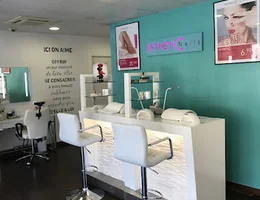 Esthetic Center