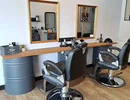 Stratosphair - Coiffeur mixte . Barbier . Evénementiel