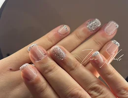 Vivi Nails Studio