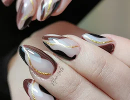 Miuu nails Prothésiste ongulaire ongles en gel