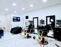 BARBER 5 ÉTOILES. bordeaux lac / barbier / Coiffeur / coiffure homme enfant / ginko